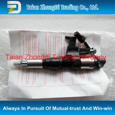 China INYECTOR auténtico de DENSO 095000-5963, 095000-5960 proveedor