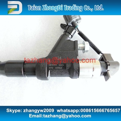 China INYECTOR ORIGINAL de DENSO NUEVO 095000-5221,095000-5222, 095000-5225, 095000-5226 para la serie E13C de HINO 700 proveedor