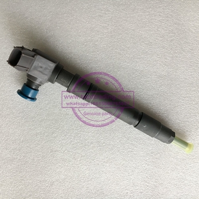 China INYECTOR AUTÉNTICO Y A ESTRENAR de DENSO de COMBUSTIBLE DIESEL 295700-0560 PARA 2GD-FTV 2.4L 23670-0E020, 23670-09430, 23670-11020, 236 proveedor
