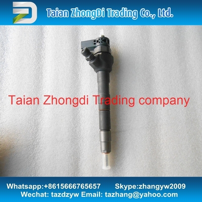 China Inyector común auténtico y nuevo de BOSCH del carril 0445110647/0 445 110 647 para VOLKSWAGEN 03L130277J, 03L130277Q proveedor