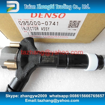 Inyector de combustible auténtico de Denso 095000-0740 para TOYOTA HIACE HILUX 23670-30420/23670-0L110 proveedor