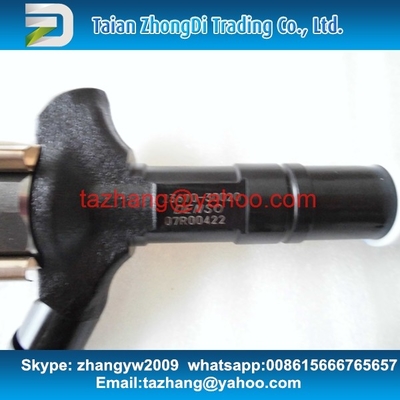 Inyector de combustible común del carril de DENSO 095000-5880 para el inyector de Toyota 23670-30050 proveedor