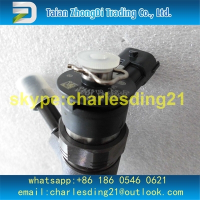 Inyector común original y nuevo 0445110249 de Bosch del carril de combustible para MAZDA WE01-13-H50A proveedor