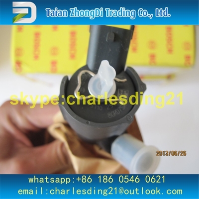 El inyector común original y nuevo 0445110257 de Bosch del carril de combustible para HYUNDAI KIA 33800-27400 HIZO EN COREA proveedor