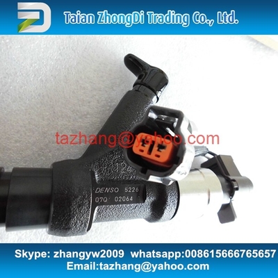 INYECTOR de DENSO 095000-5221,095000-5222, 095000-5225, 095000-5226 para la serie E13C de HINO 700 proveedor