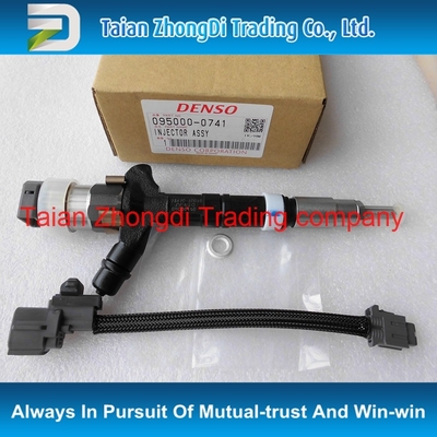 Inyector de DENSO 9709500-074 095000-0740, 095000-0741, 095000-0520 para el Toyota Land Cruiser 23670-30010 23670-39015 proveedor