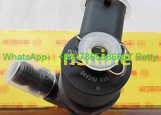 Inyector de combustible diesel original de la calidad 0445110101 0445110064 para Isuzu, venta al por mayor diesel de la boca del inyector proveedor
