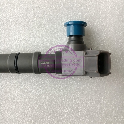INYECTOR AUTÉNTICO Y A ESTRENAR de DENSO de COMBUSTIBLE DIESEL 295700-0560 PARA 2GD-FTV 2.4L 23670-0E020, 23670-09430, 23670-11020, 236 proveedor