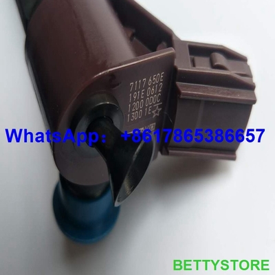 inyector original y nuevo del 100% de combustible 295700-0560 para 23670-0E020, 23670-09430, 23670-11020, 23670-19025 proveedor